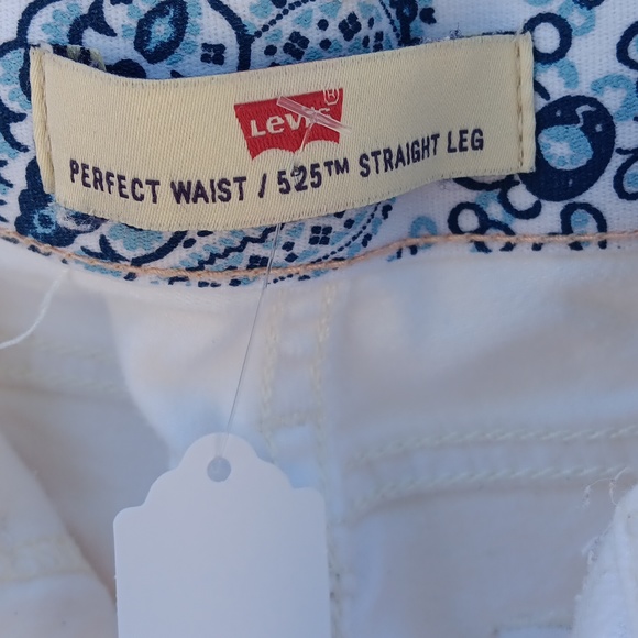 LEVI'S JEANS - Picture 2 of 7